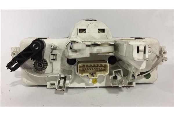 Recambio de mandos calefaccion / a.a. para renault clio iii 1.2 referencia OEM IAM 030967W 69590001 