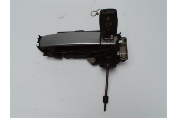 Recambio de maneta exterior delantero izquierda para audi a4 berlina (8e) 1.9 tdi (96kw) referencia OEM IAM   
