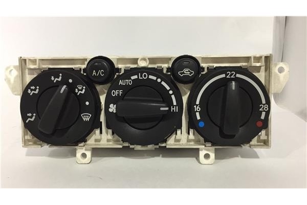 Recambio de mandos climatizador para toyota avensis berlina (t22) 2.0 vvt-i referencia OEM IAM 5590005090 MB1464308380 