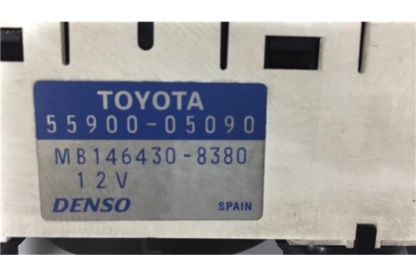 Recambio de mandos climatizador para toyota avensis berlina (t22) 2.0 vvt-i referencia OEM IAM 5590005090 MB1464308380 