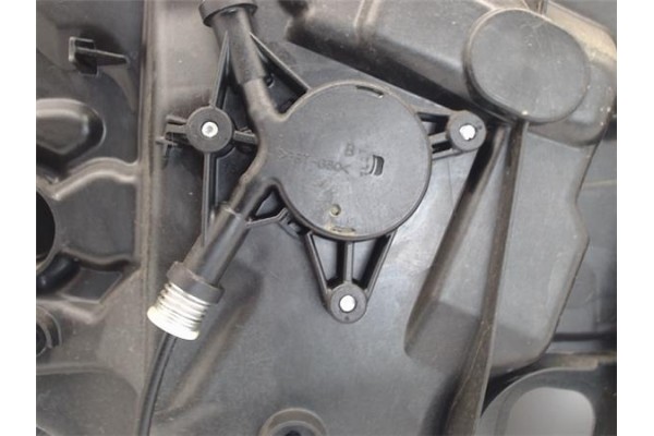 Recambio de elevalunas electrico delantero izquierdo para mazda 3 berlina (bk) referencia OEM IAM BP4K5997XG  