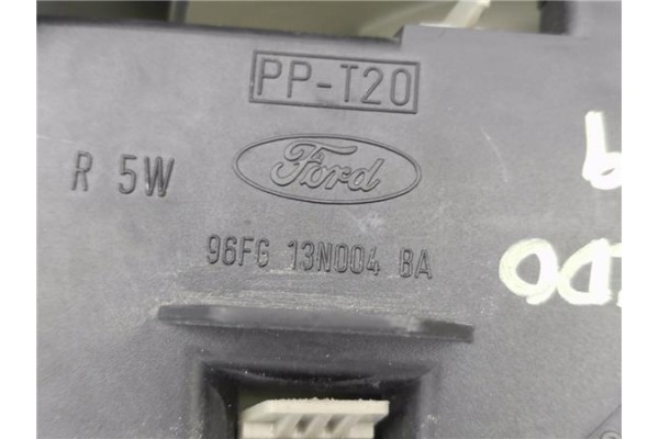 Recambio de piloto trasero izquierdo para ford fiesta iv (ja_, jb_) 1.25 i 16v referencia OEM IAM 96FG13N004BA  