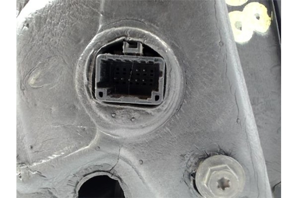 Recambio de retrovisor electrico derecho para renault megane iii berlina 5p 1.5 expression referencia OEM IAM   