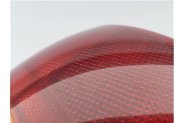 Recambio de piloto trasero izquierdo para ford fiesta iv (ja_, jb_) 1.25 i 16v referencia OEM IAM 96FG13N004BA  