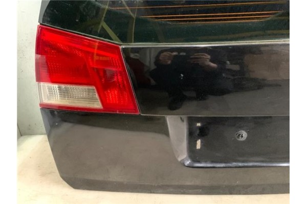 Recambio de porton trasero para opel vectra c caravan 1.9 comfort referencia OEM IAM 93177882  