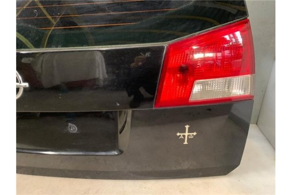 Recambio de porton trasero para opel vectra c caravan 1.9 comfort referencia OEM IAM 93177882  