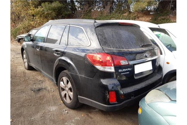 subaru legacy v del año 2010