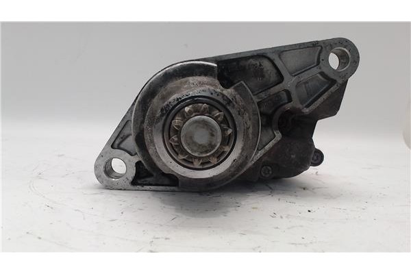 Recambio de motor arranque para volkswagen polo iv (9n1) 1.4 16v referencia OEM IAM 001120406 02T911023H 