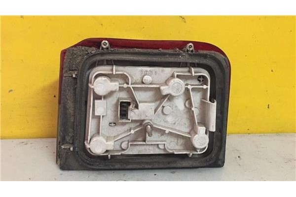 Recambio de piloto trasero derecho para peugeot 205 ii (20a/c) 1.1 referencia OEM IAM   