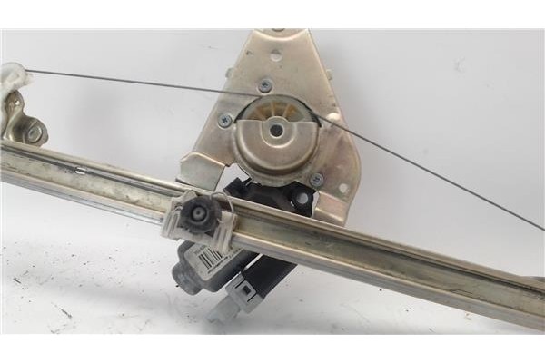 Recambio de mecanismo elevalunas delantero izquierdo para citroen xantia berlina referencia OEM IAM 9221F8  
