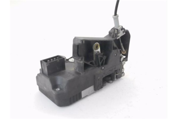 Recambio de cierre electromagnetico delantero izquierdo para opel corsa c 1.7 dti referencia OEM IAM 5133077  