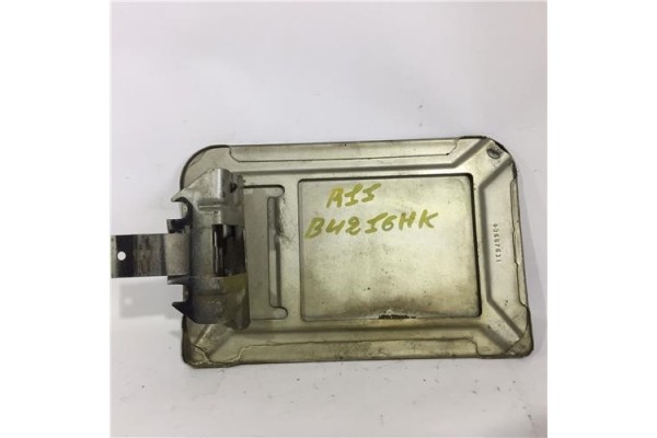 Recambio de tapa exterior combustible para renault 11 (b/c37_) 1.4 (b/c372, b/c37c) referencia OEM IAM 0687631  
