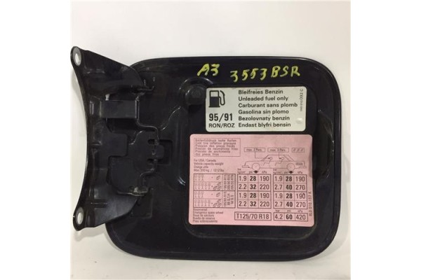 Recambio de tapa exterior combustible para audi a3 (8l) 1.6 ambiente referencia OEM IAM 8L0010141T 1H0010092C 