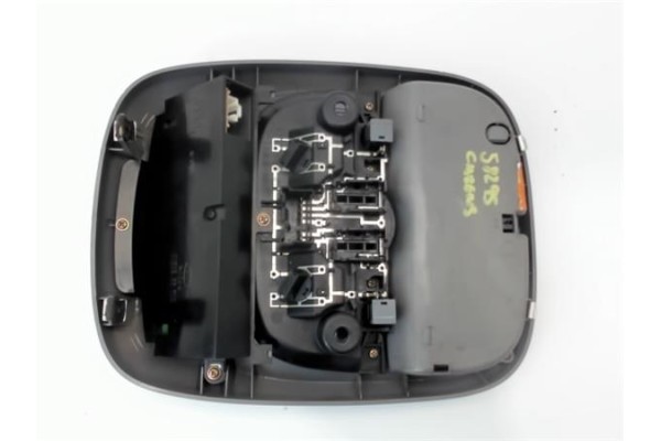Recambio de embellecedor luz techo para kia carens (rs) 2.0 crdi referencia OEM IAM   