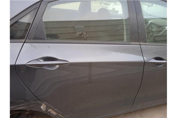 Recambio de puerta trasero derecha para hyundai i30 (fd) 1.6 crdi referencia OEM IAM 77004A6000  