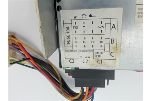 Recambio de autoradio para kia carens (rs) 2.0 crdi referencia OEM IAM   