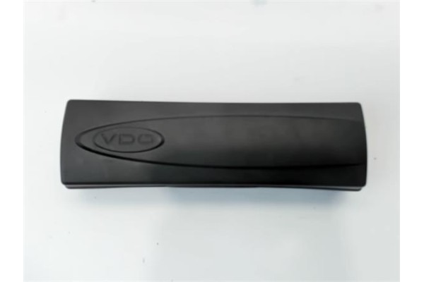 Recambio de autoradio para kia carens (rs) 2.0 crdi referencia OEM IAM   