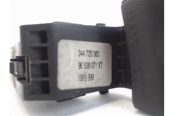 Recambio de mando multifuncion para citroen c5 berlina referencia OEM IAM 96538071XT 344720083 