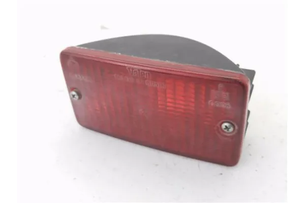 Recambio de piloto defensa trasero derecho para suzuki vitara (se/sf/et) 1.6 i 16v (et, ta02) referencia OEM IAM E900200054  