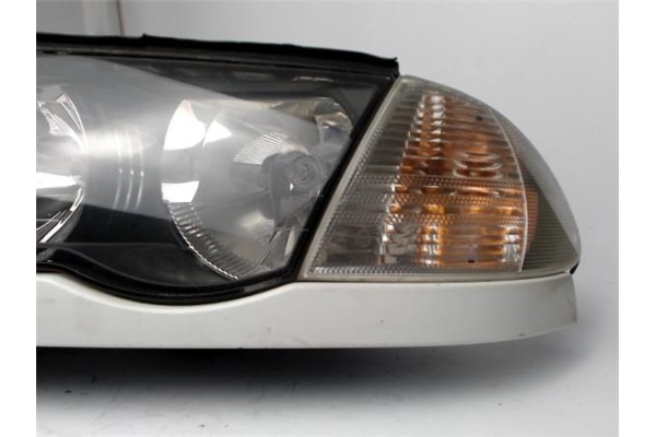 Recambio de faro delantero izquierdo para bmw serie 3 berlina (e46) 2.0 320d referencia OEM IAM 63126902745 PP0184S 6902745 , BM