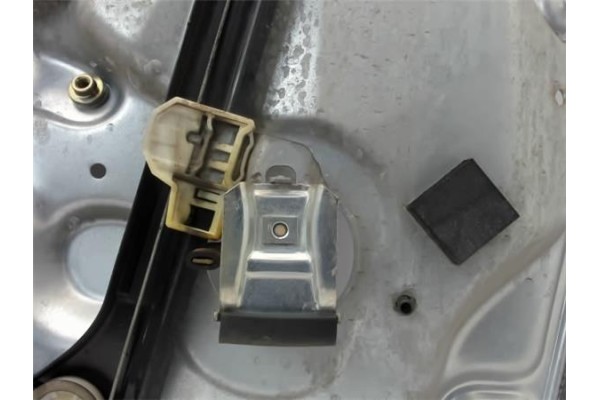 Recambio de elevalunas electrico delantero izquierdo para volkswagen passat berlina (3b2) referencia OEM IAM 3B4837755D  