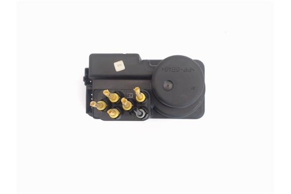 Recambio de bomba vacio para mercedes-benz clase c (bm 202) berlina 2.5 250 diesel (202.125) referencia OEM IAM 2028000848  