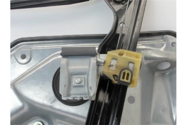 Recambio de elevalunas electrico delantero izquierdo para seat leon (1m1) 1.8 sport referencia OEM IAM 1M0837755  