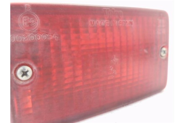 Recambio de piloto defensa trasero izquierdo para suzuki vitara (se/sf/et) 1.6 i 16v (et, ta02) referencia OEM IAM E900200054  