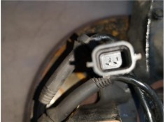 Recambio de mangueta delantero derecha para renault clio iv 0.9 limited referencia OEM IAM 400143684R 400140589R 