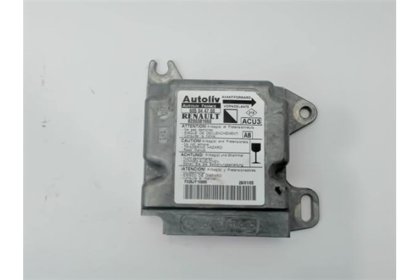 Recambio de centralita airbag para renault kangoo 4x4 1.9 rapid referencia OEM IAM 8200381660 605044700 