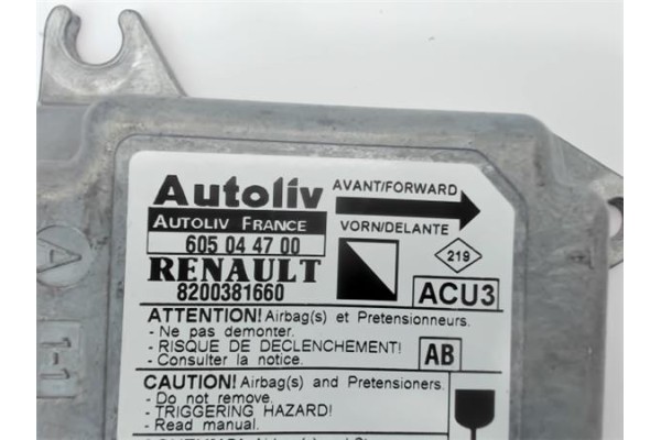Recambio de centralita airbag para renault kangoo 4x4 1.9 rapid referencia OEM IAM 8200381660 605044700 