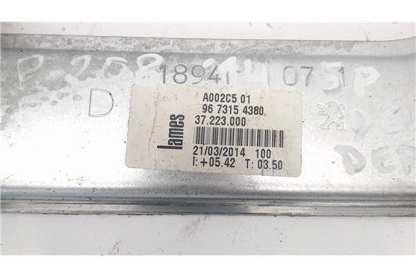 Recambio de mecanismo elevalunas delantero derecho para peugeot 208 referencia OEM IAM 9674254380 130822702 