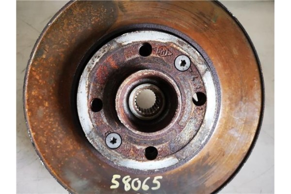 Recambio de mangueta delantero izquierda para renault clio iv 0.9 limited referencia OEM IAM 400151651R 400156124R 