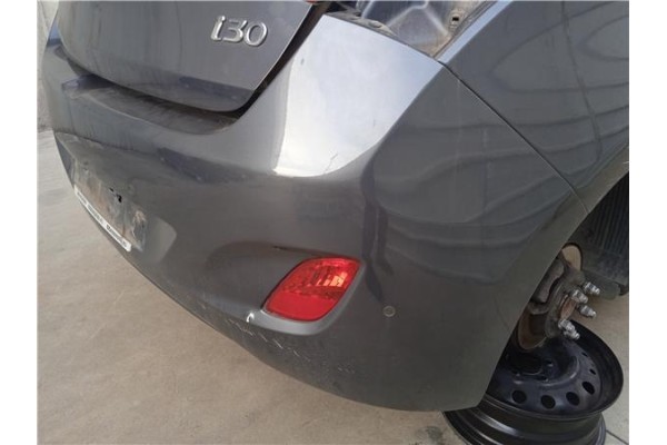 Recambio de paragolpes trasero para hyundai i30 (fd) 1.6 crdi referencia OEM IAM 86610A6010  
