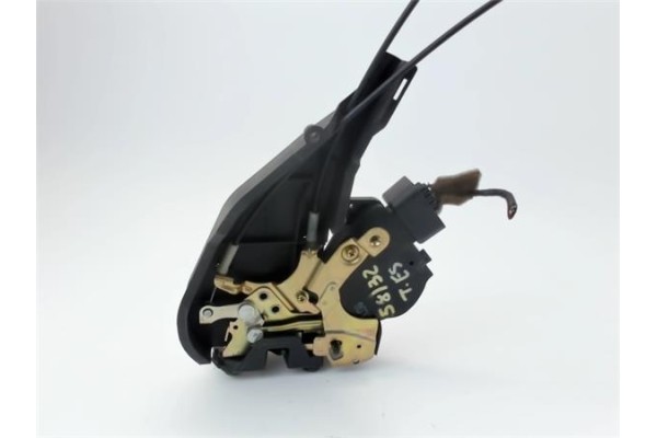 Recambio de cerradura puerta trasero izquierda para lexus is (ds2/is2) 2.5 250 v6 referencia OEM IAM   