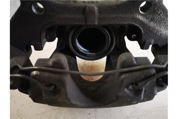 Recambio de pinza freno delantero derecha para renault clio iv 0.9 limited referencia OEM IAM 410014529R  