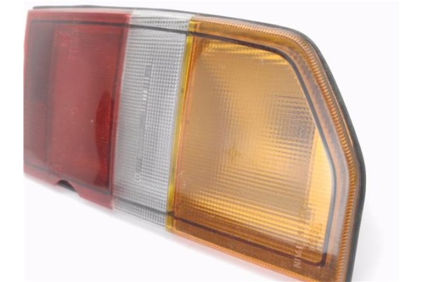 Recambio de piloto trasero izquierdo para suzuki vitara (se/sf/et) 1.6 i 16v (et, ta02) referencia OEM IAM 3567085C00  