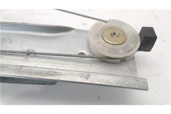 Recambio de mecanismo elevalunas trasero izquierdo para citroen c3 referencia OEM IAM 922384 101113 