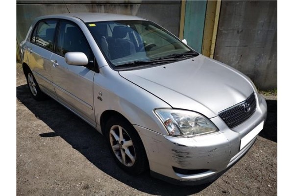 toyota corolla (e12) del año 2002