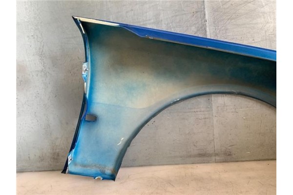Recambio de aleta delantero izquierda para peugeot 406 coupé (s1/s2) 2.2 referencia OEM IAM 7840G3  