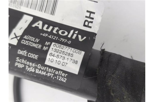 Recambio de anclaje cinturon delantero derecho para opel corsa d 1.4 referencia OEM IAM 5197226 13225285 