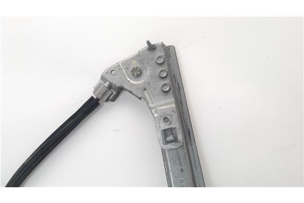 Recambio de mecanismo elevalunas delantero derecho para citroen xsara berlina referencia OEM IAM 400595R  