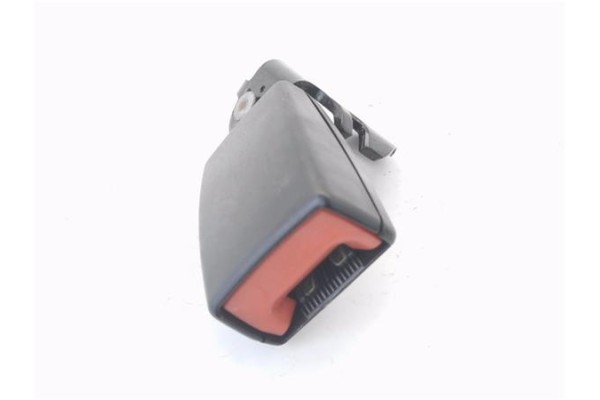 Recambio de anclaje cinturon trasero derecho para opel corsa d 1.4 referencia OEM IAM 197652  