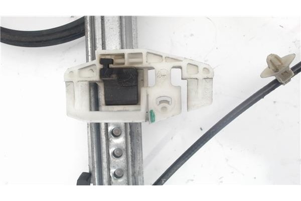 Recambio de mecanismo elevalunas delantero derecho para citroen xsara berlina referencia OEM IAM 400595R  