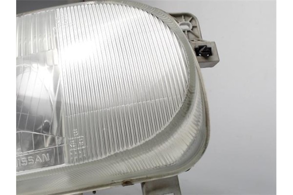 Recambio de faro delantero dcho para nissan vanette cargo 2.3 vanette cargo combi - 5 referencia OEM IAM 2601070002 67725929 