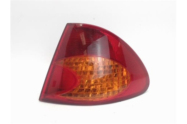 Recambio de piloto trasero derecho para toyota avensis berlina (t22) 2.0 td (ct220_) referencia OEM IAM 8155005080 23291401 