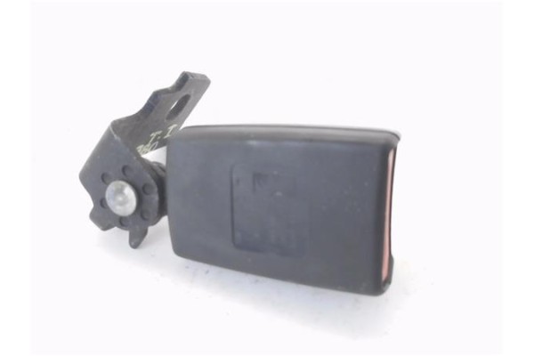 Recambio de anclaje cinturon trasero izquierdo para opel corsa d 1.4 referencia OEM IAM 5197631  