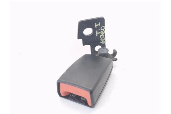 Recambio de anclaje cinturon trasero izquierdo para opel corsa d 1.4 referencia OEM IAM 5197631  