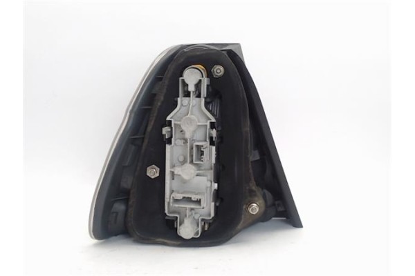 Recambio de piloto trasero derecho para bmw serie 3 compacto (e46) 2.0 320td referencia OEM IAM 63216920 6920248 