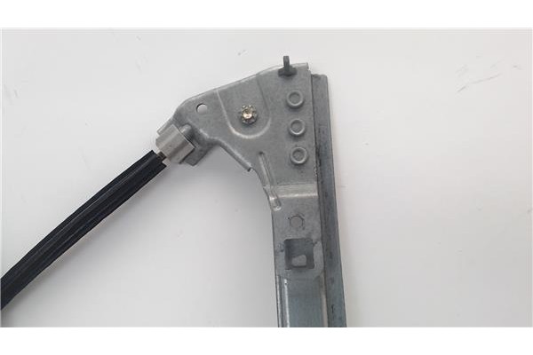 Recambio de mecanismo elevalunas delantero derecho para citroen xsara berlina referencia OEM IAM 400595R  